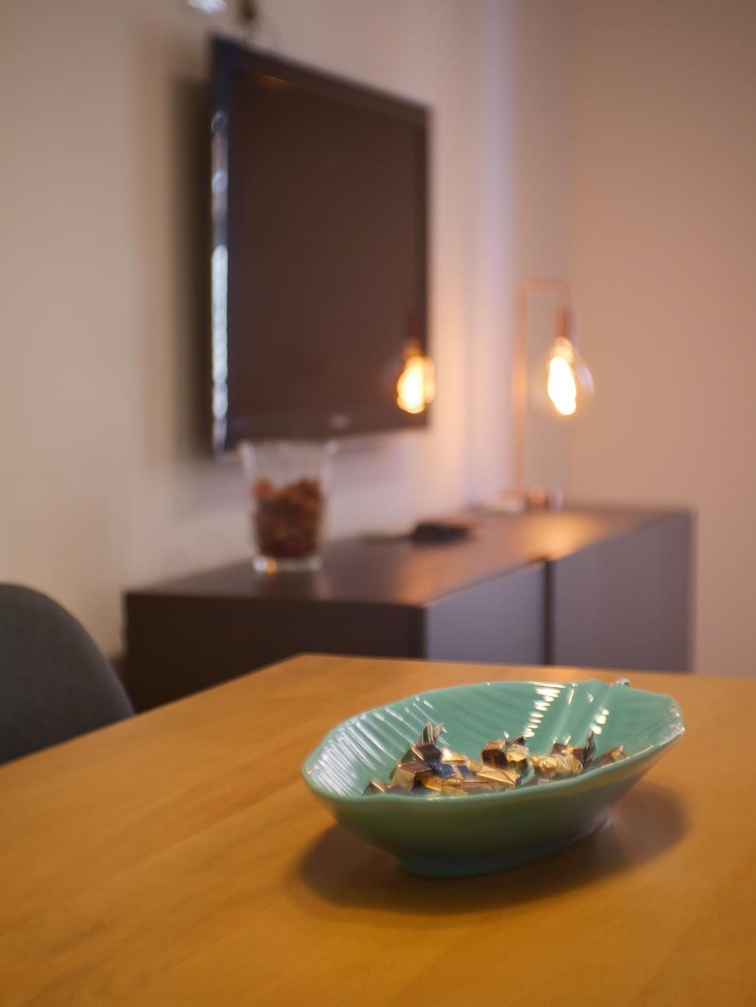 Chic Modern 2-Bedroom Near Metro Rome Bagian luar foto