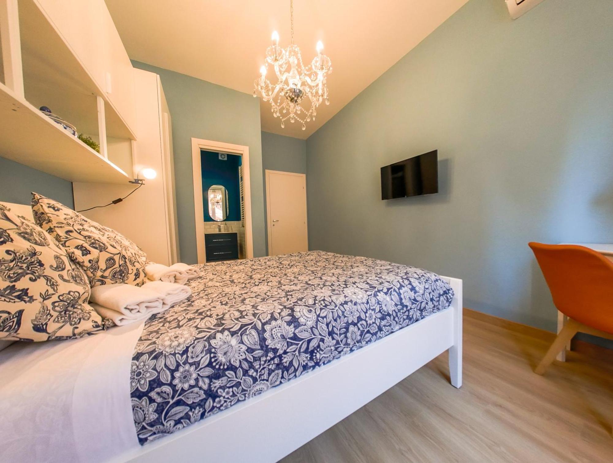 Chic Modern 2-Bedroom Near Metro Rome Bagian luar foto